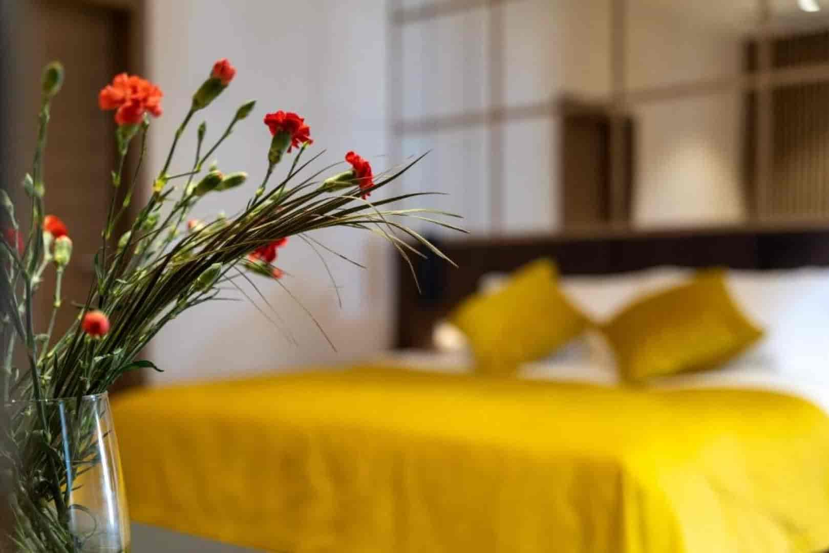 Luxury Double Room - Bed Area