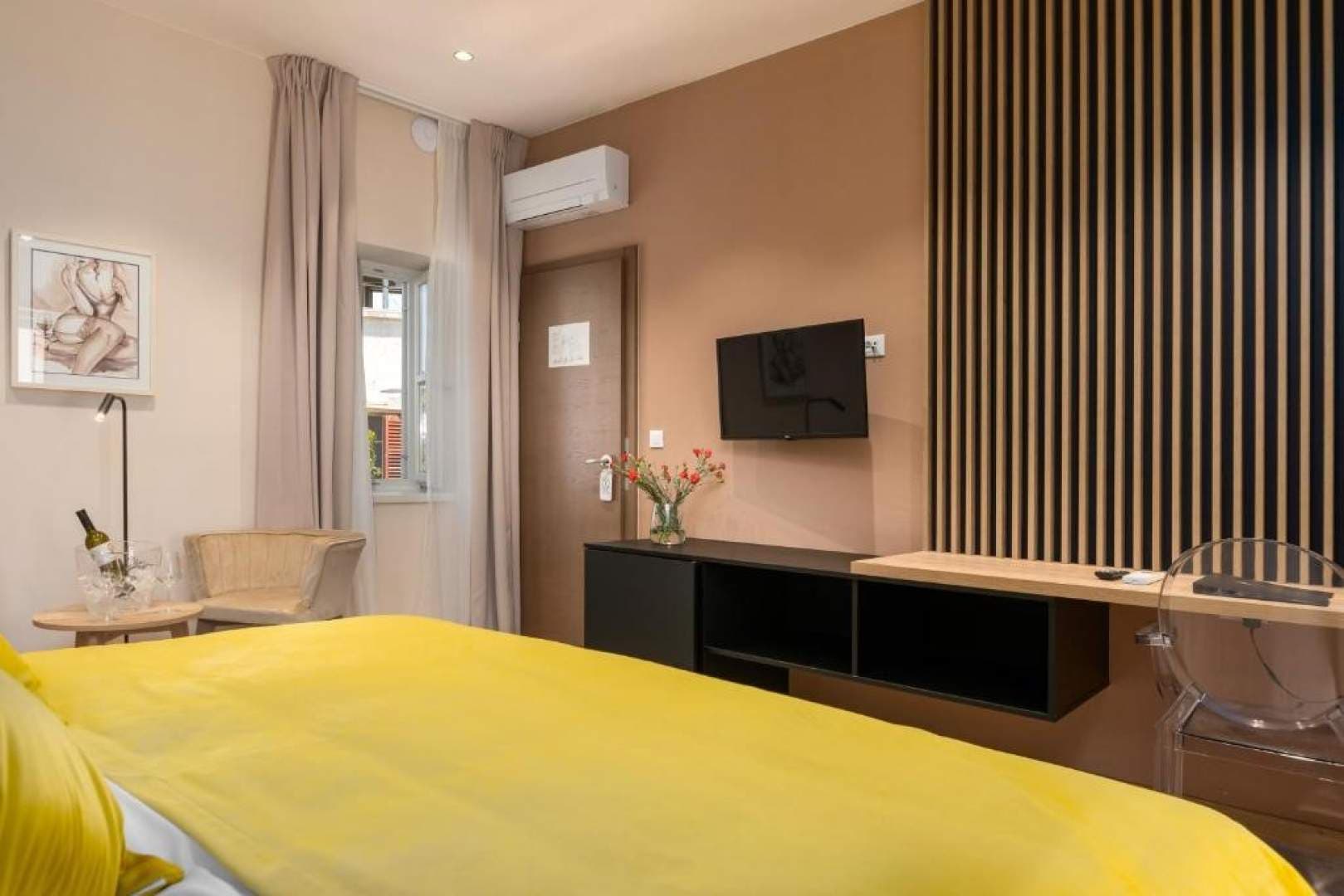 Luxury Double Room - Main View